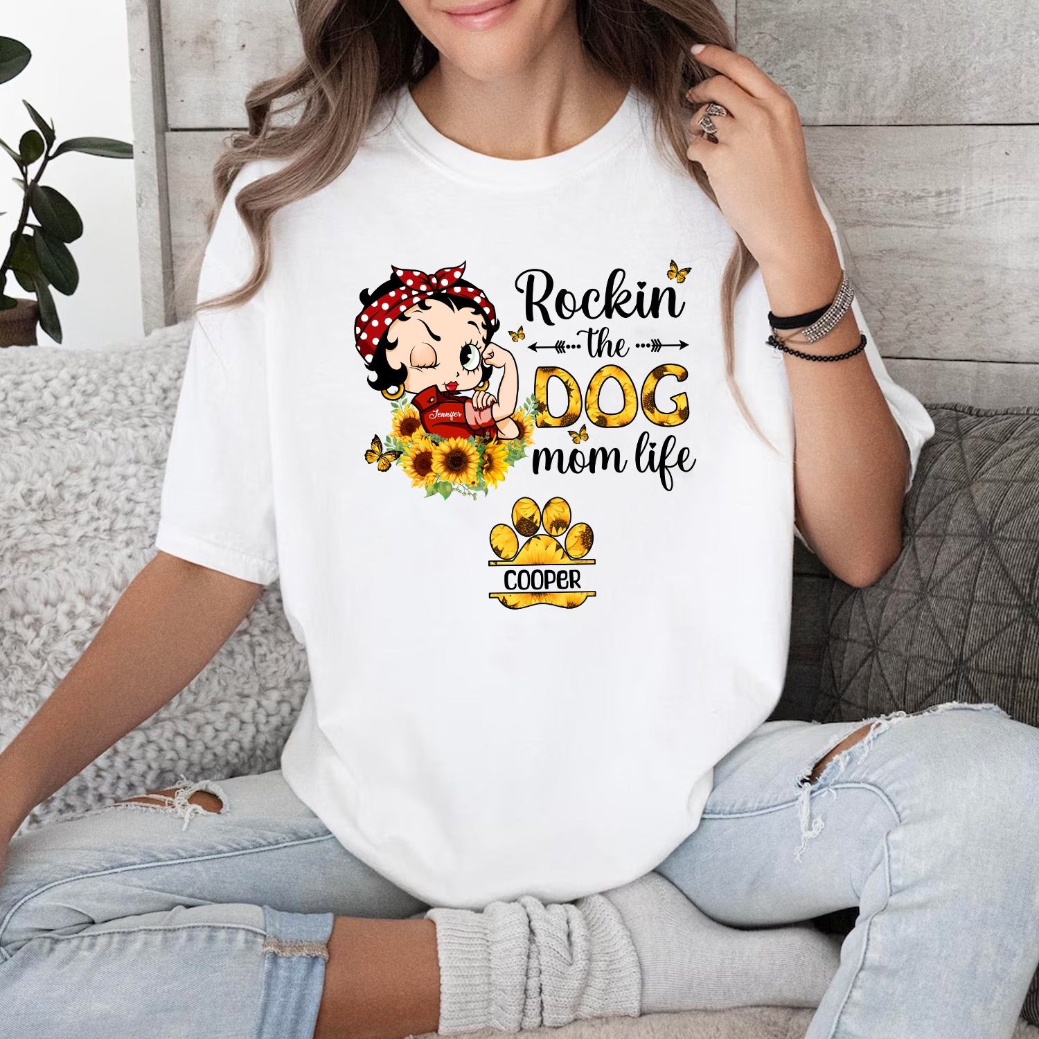 Dog Mom, Rockin The Dog Mom Life T-Shirt