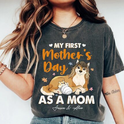 Wolf Mom And Baby My First Mother's Day As A Mom T-Shirt